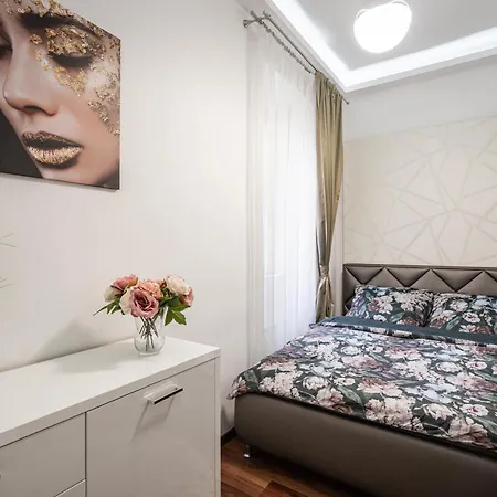 Lägenhet Centrum Opera Luxury With Free Garage Budapest