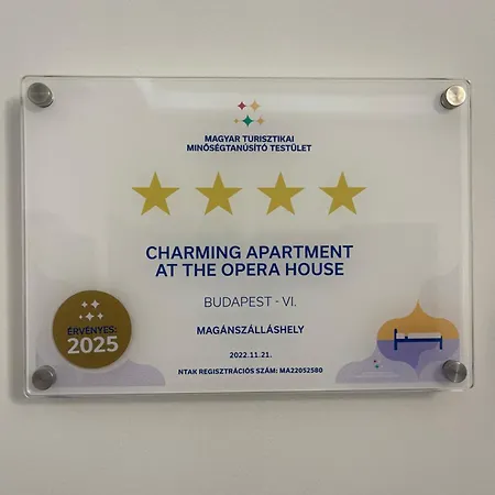 Appartement Centrum Opera Luxury With Free Garage Boedapest