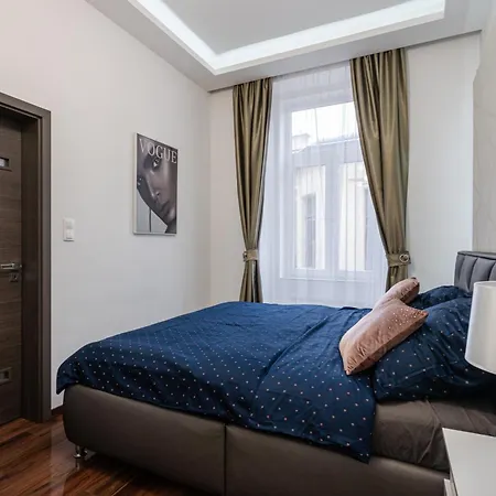 Centrum Opera Luxury With Free Garage * Boedapest