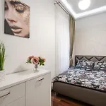 Centrum Opera Luxury With Free Garage