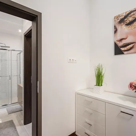 Apartmán Centrum Opera Luxury With Free Garage