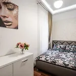 דירה Centrum Opera Luxury With Free Garage בודפשט